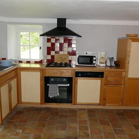 Mas De Coulet Bed and Breakfast Brissac Esterno foto