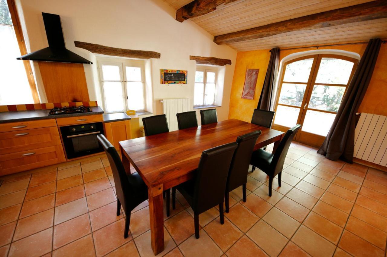 Mas De Coulet Bed and Breakfast Brissac Esterno foto